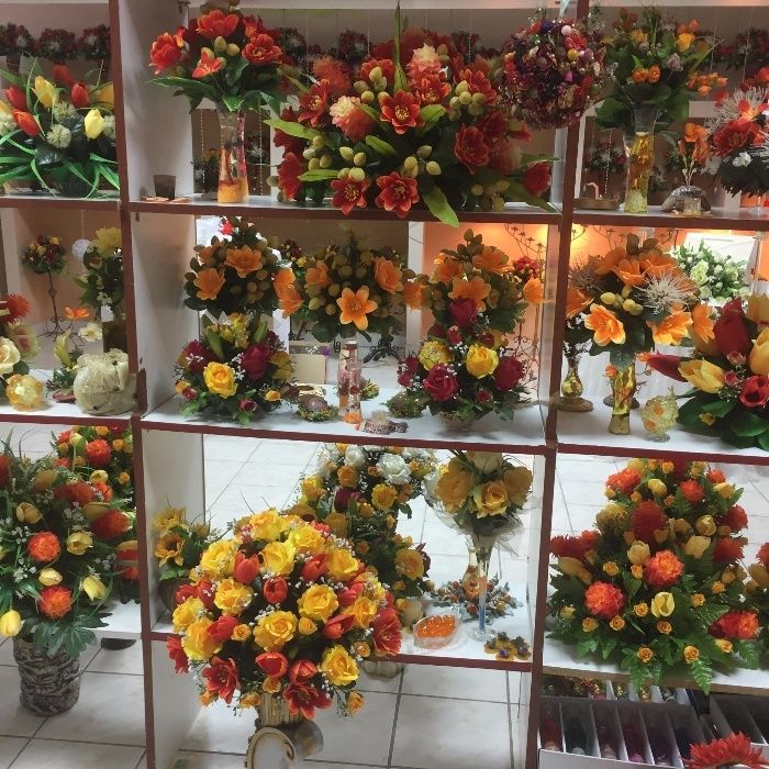 Rochii mireasa, ornamente florale , panouri florale nunti evenimente