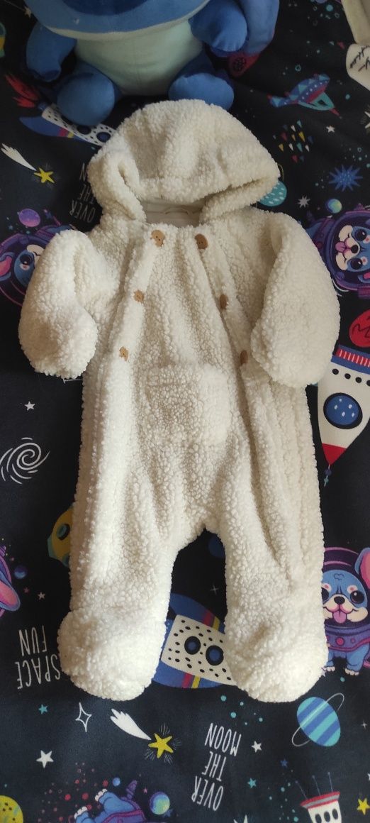 Космонавт Reservd