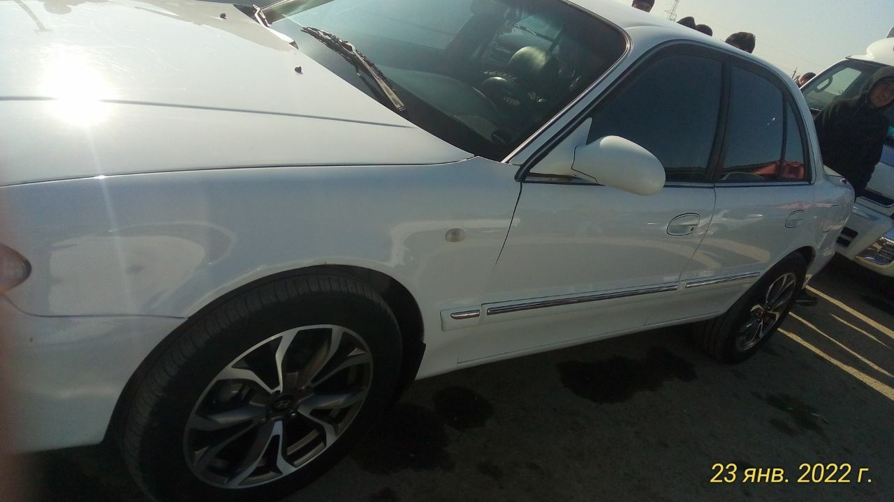 Hynday sonata 1998