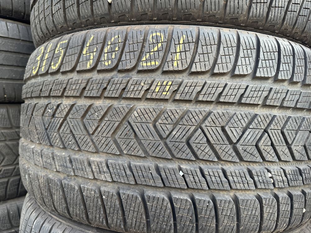 315 40 21 Anvelope de iarna Pirelli Scorpion Winter ca noi