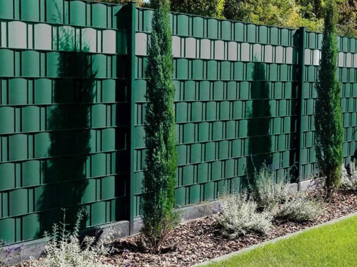 Оградна лента 19см x 35м с щипки лента за огради UV за оградни пана