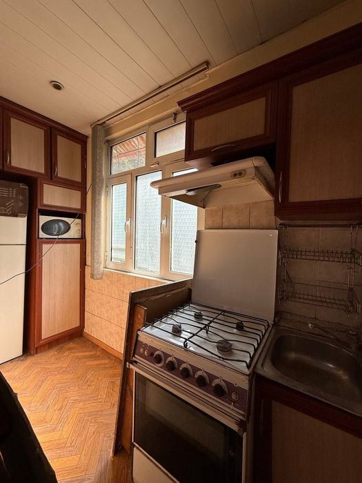 Срочно Продам квартиру Чиланзар 18. 3х комнатная