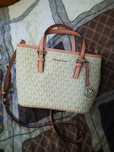 Сумка Michael Kors. Оригинал!! Нежная роскошь для вашего образа