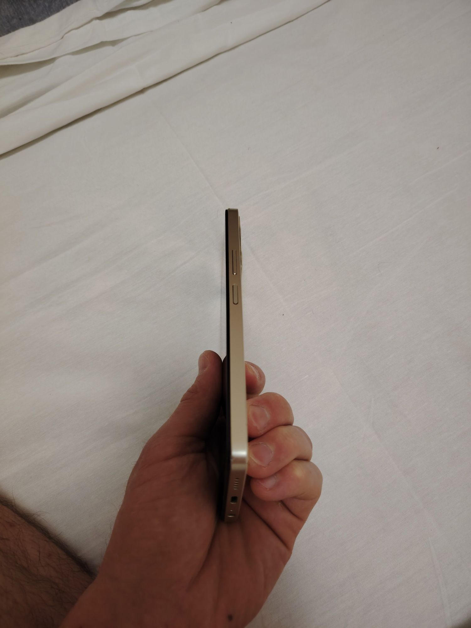 vivo y36 holati yangi