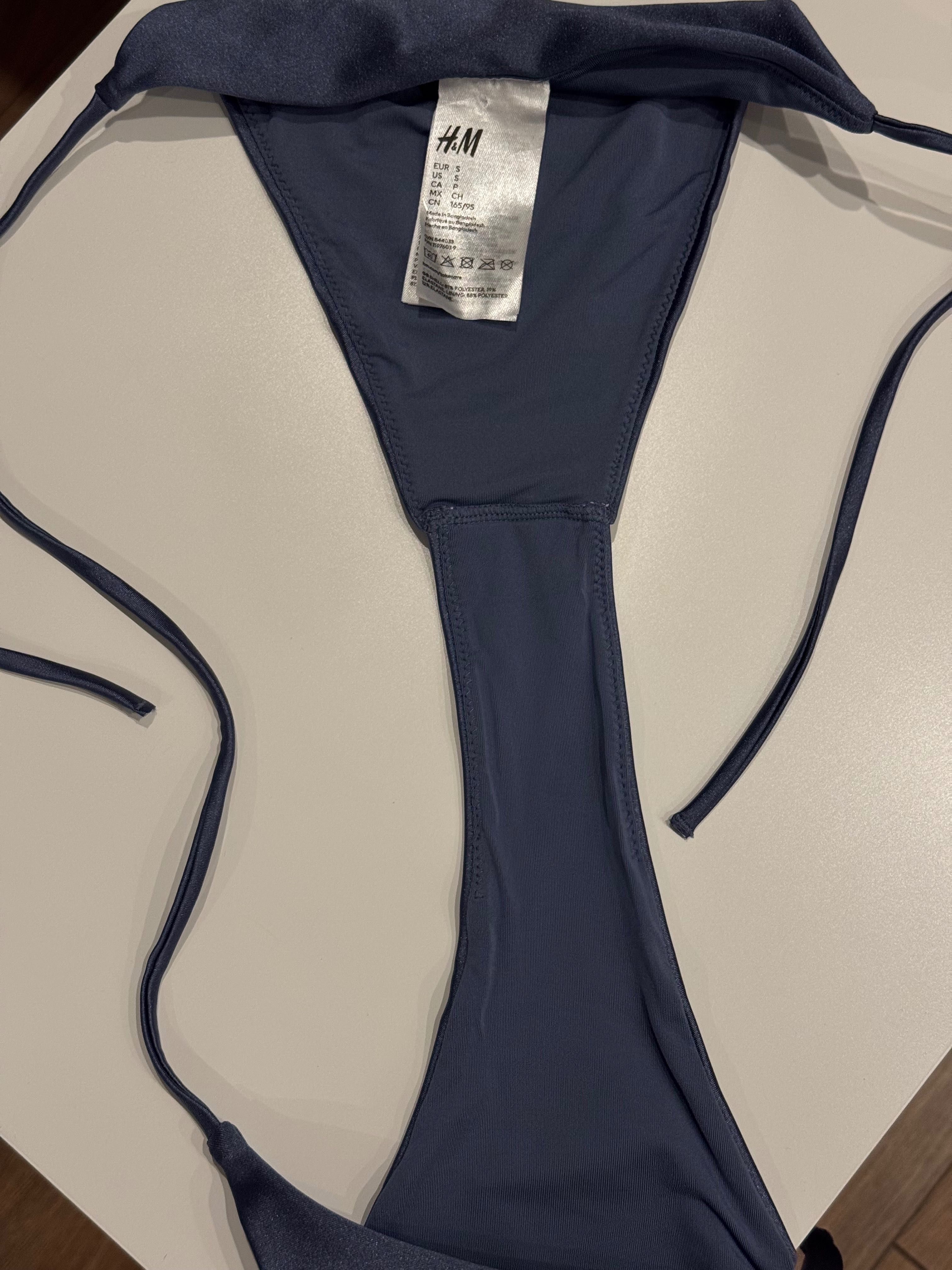 Бански блестящ чисто НОВ H&M