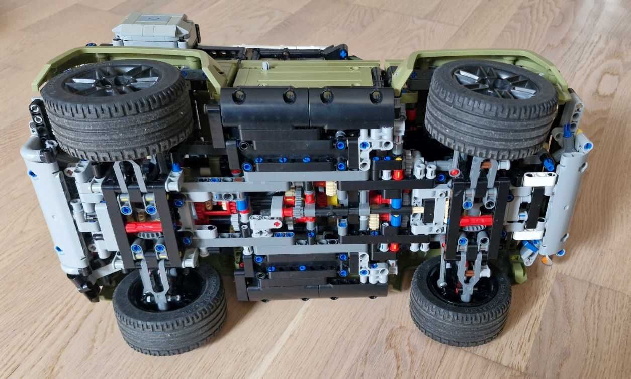 LEGO technic ЛЕГО техник 42110 RANGE ROVER