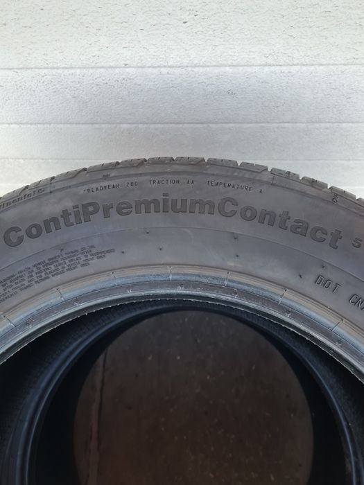 Летни гуми 2 броя CONTINENTAL PremiumContact5 235 55 R17 дот 0522
