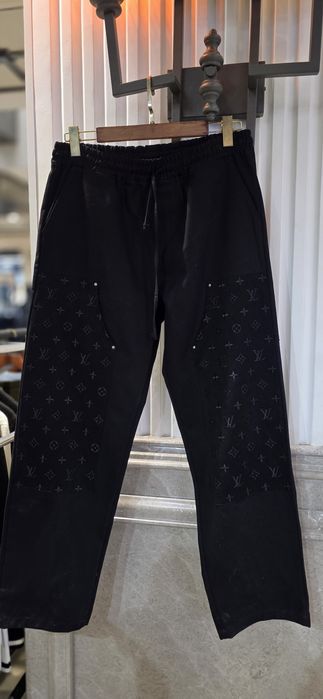 Costum superb de sărbători lux Lv