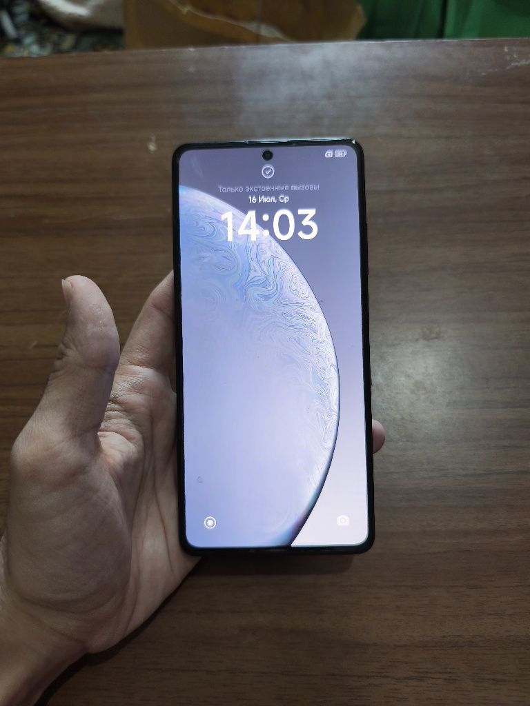 Продается Poco X5 Pro 5G