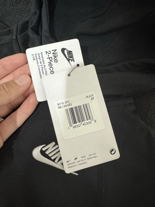 Нов комплект Adidas за момче/момиче