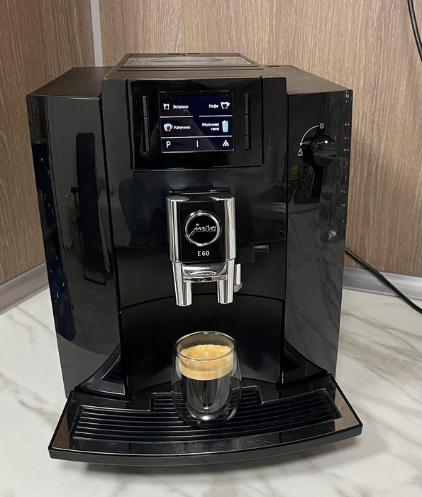 Кафеавтомат Jura E60