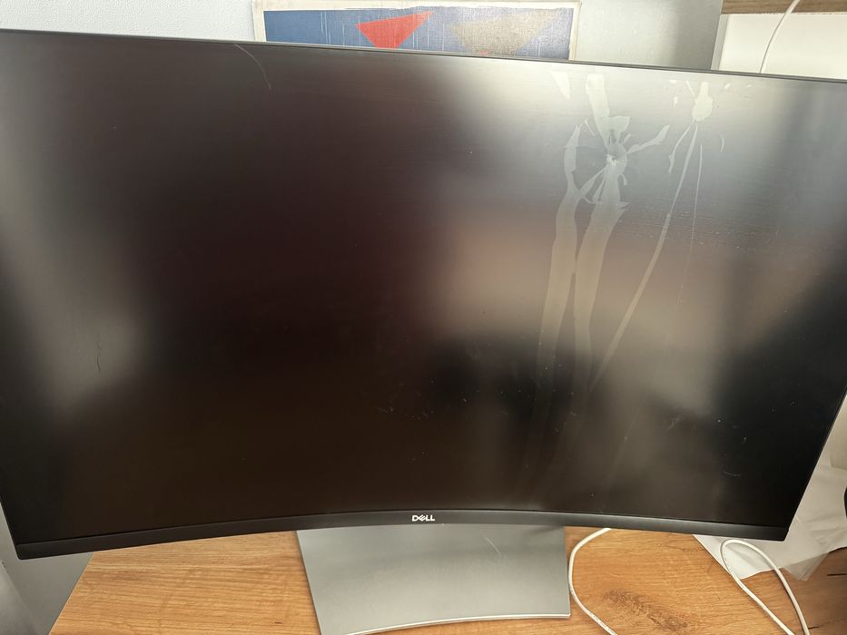 Продам монитор 31.5" Dell S3221QSA, Black-White