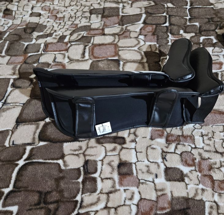 Vând echipament kickboxing/MMA