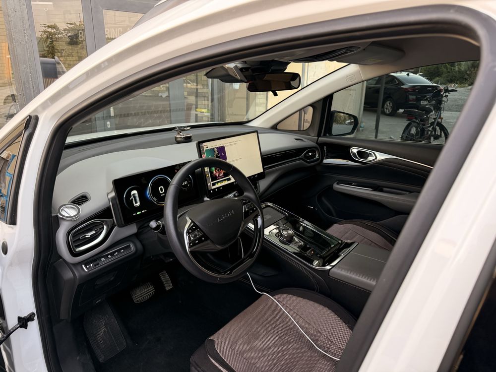 Gac Aion V plus sotiladi