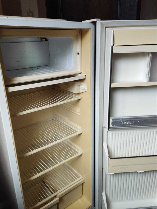 Продаётся холодильник советский