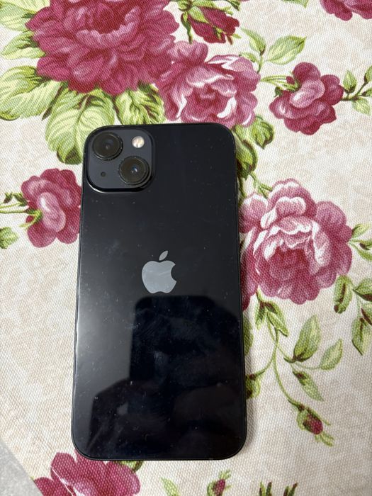 iPhone 13 Midnight Blue•128GB•88% baterie
