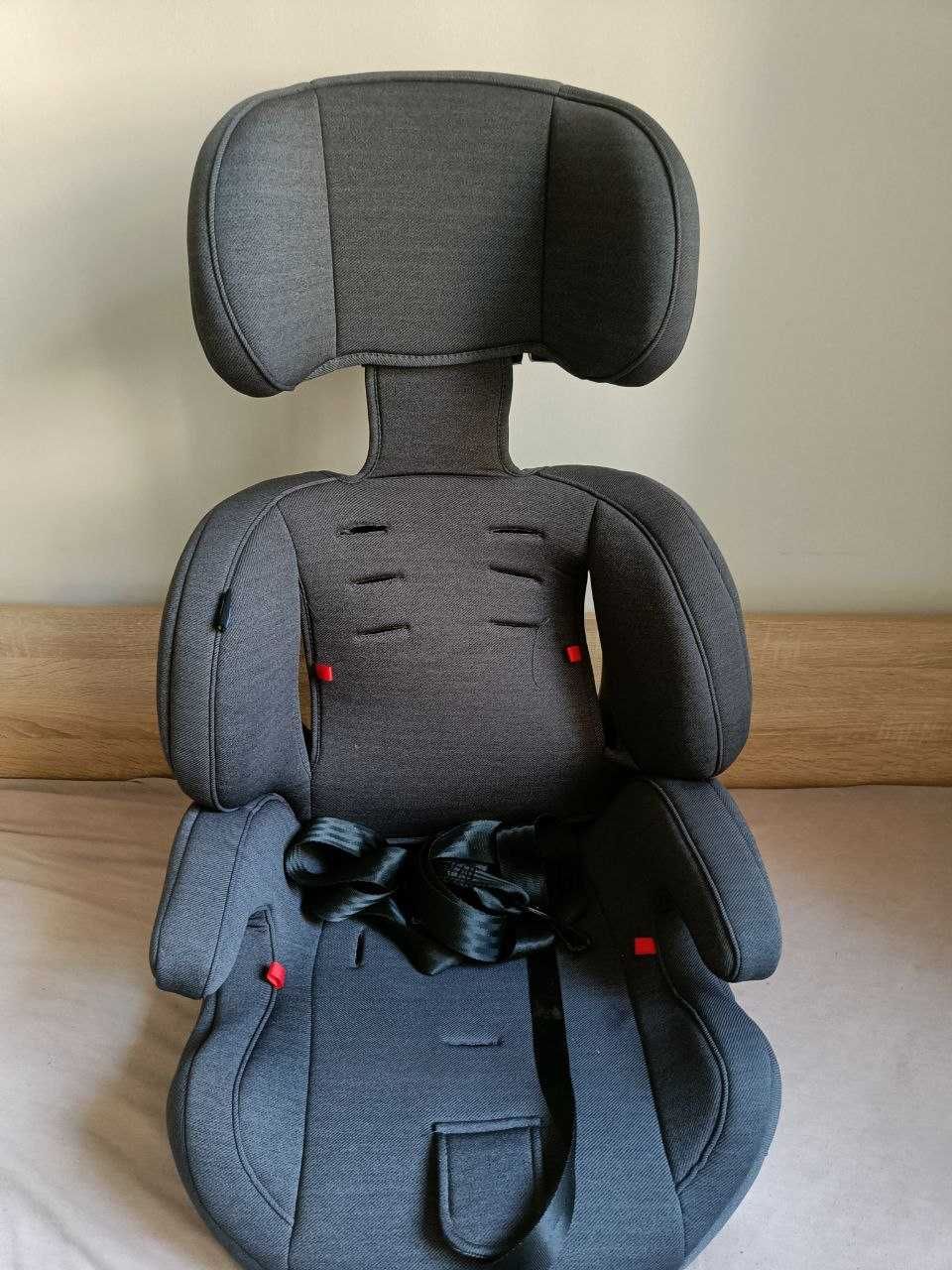 Столче за кола Juju Pro Rider i-Size