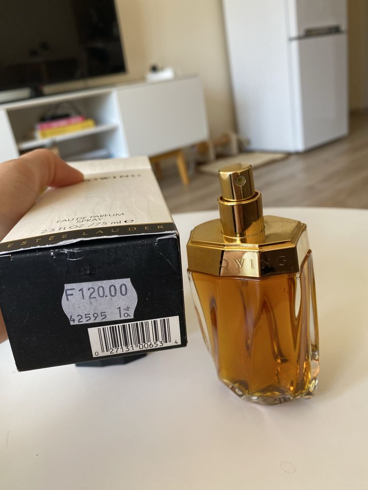 Eau de parfum KNOWING Estee Lauder