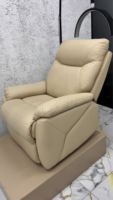 Продам кресло реклайнер