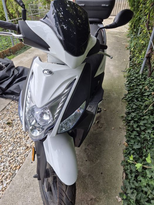 Scuter Kymco 2001 stare impecabila