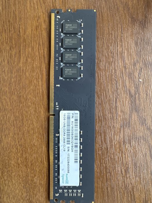 ОЗУ Apacer DDR4.