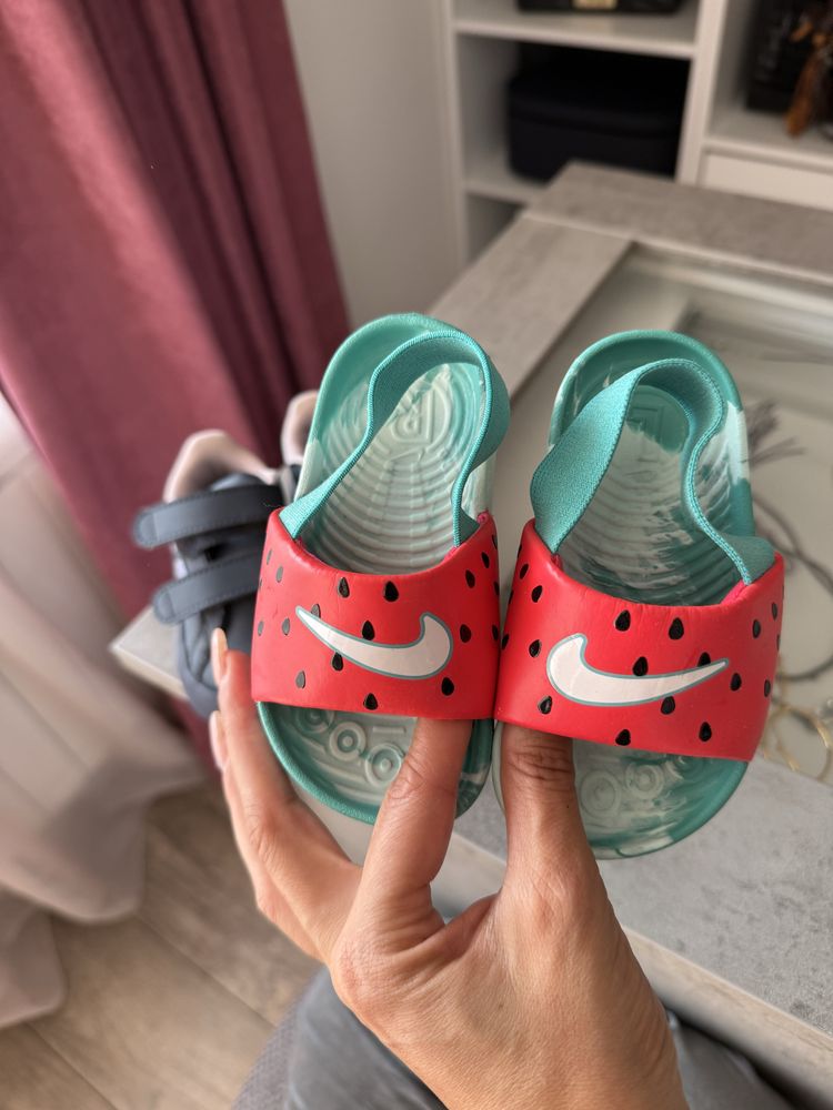 Детски обувки Asidas и Nike