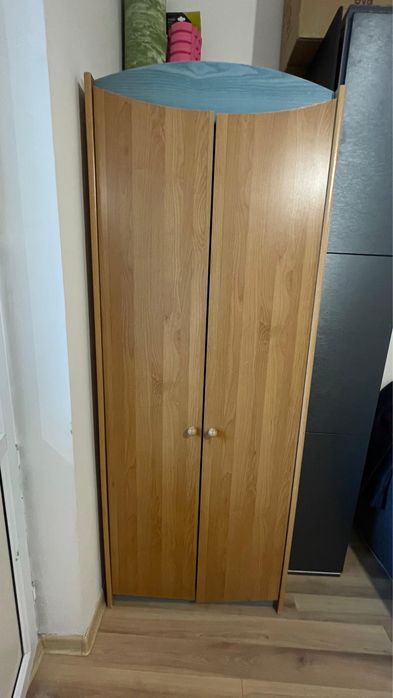 Продам шкаф за 10.000