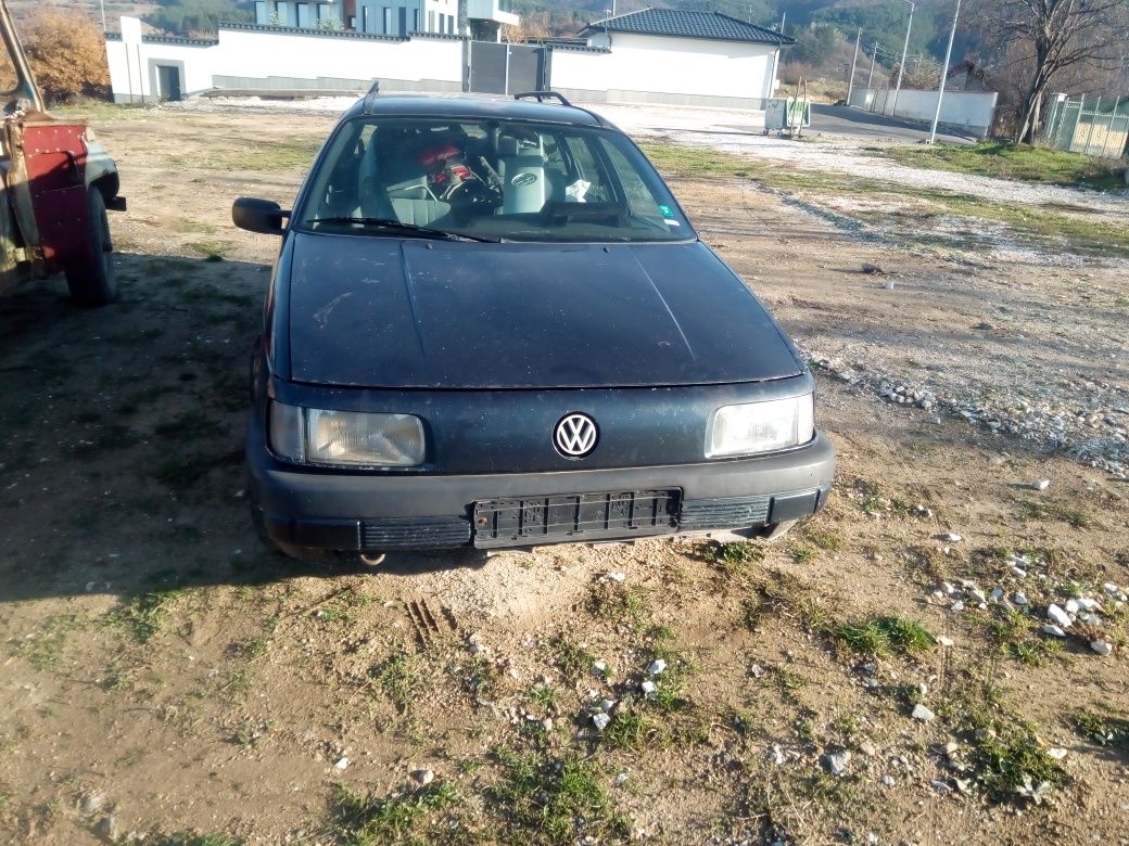 Vw Passat 1.8 на части