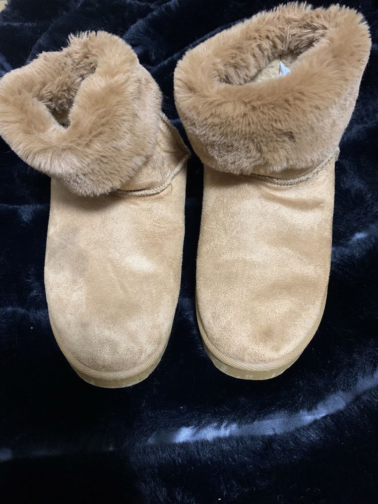 Ugg-uri39 maro deschis