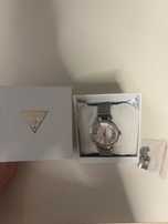 Оригинален дамски часовник Guess