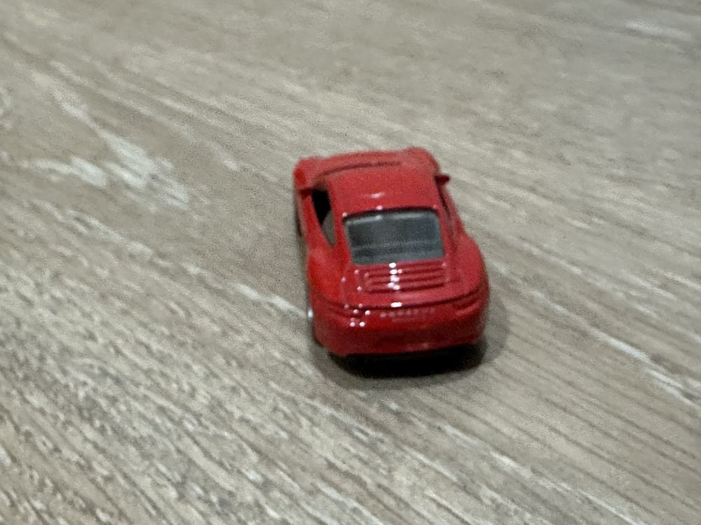 Macheta metalica Porche Carrera 911 Welly 1:72