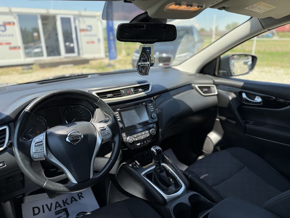 Nissan Qashqai cu garantie !