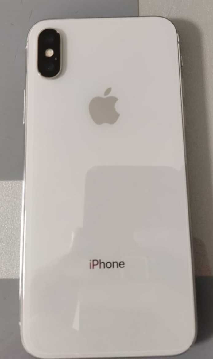 iPhone X 256 Gb белый.