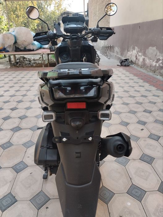 Скутер сотилади танк