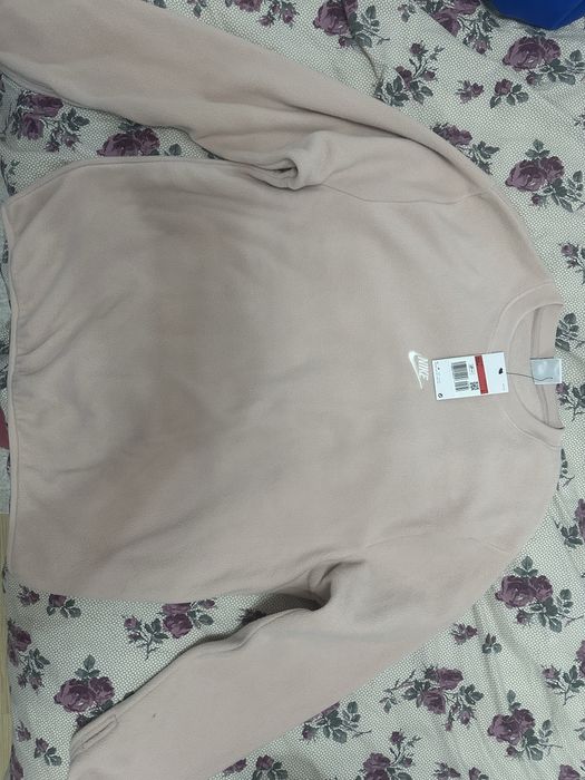 Ново дамско худи Nike, без етикет