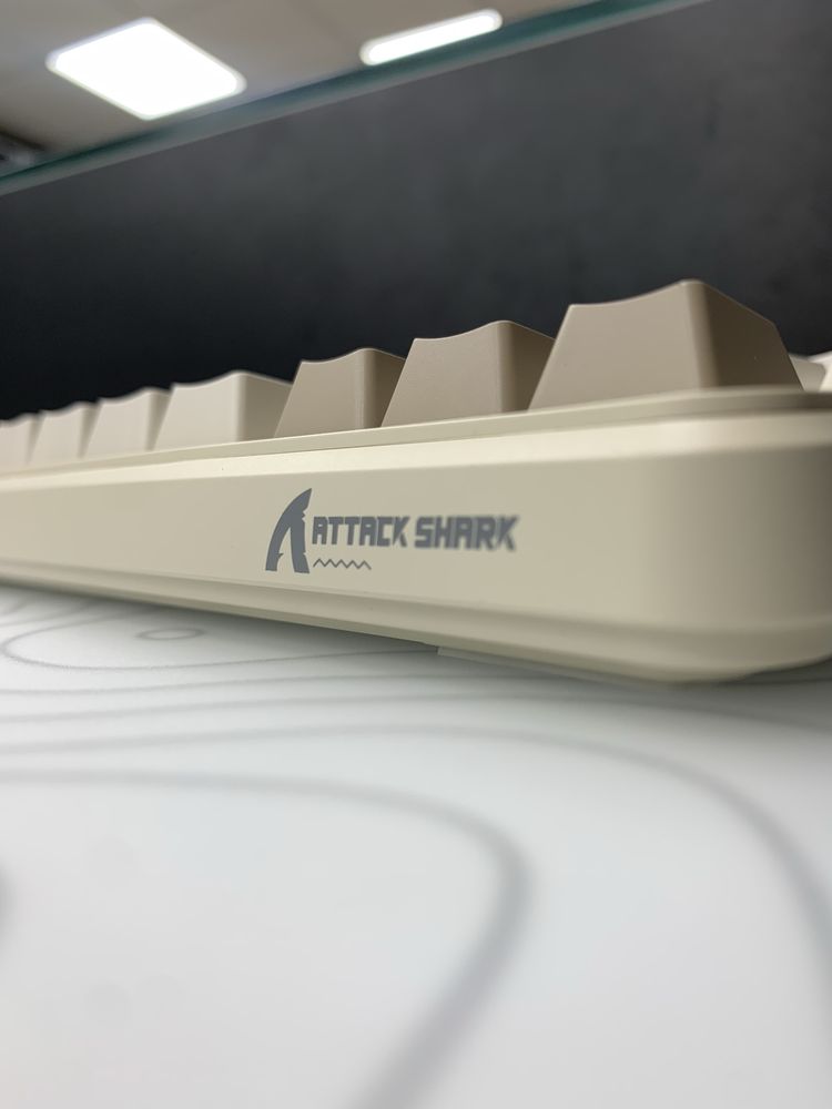 Attack Shark X87 Cheese White