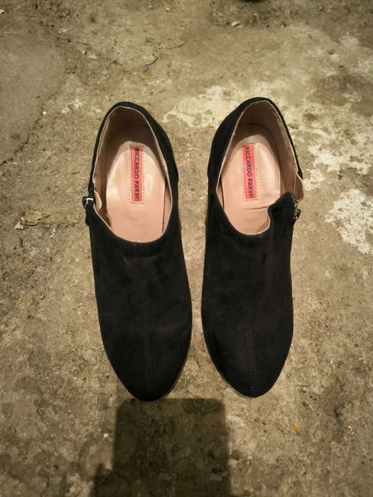 Обувки велур с висок ток