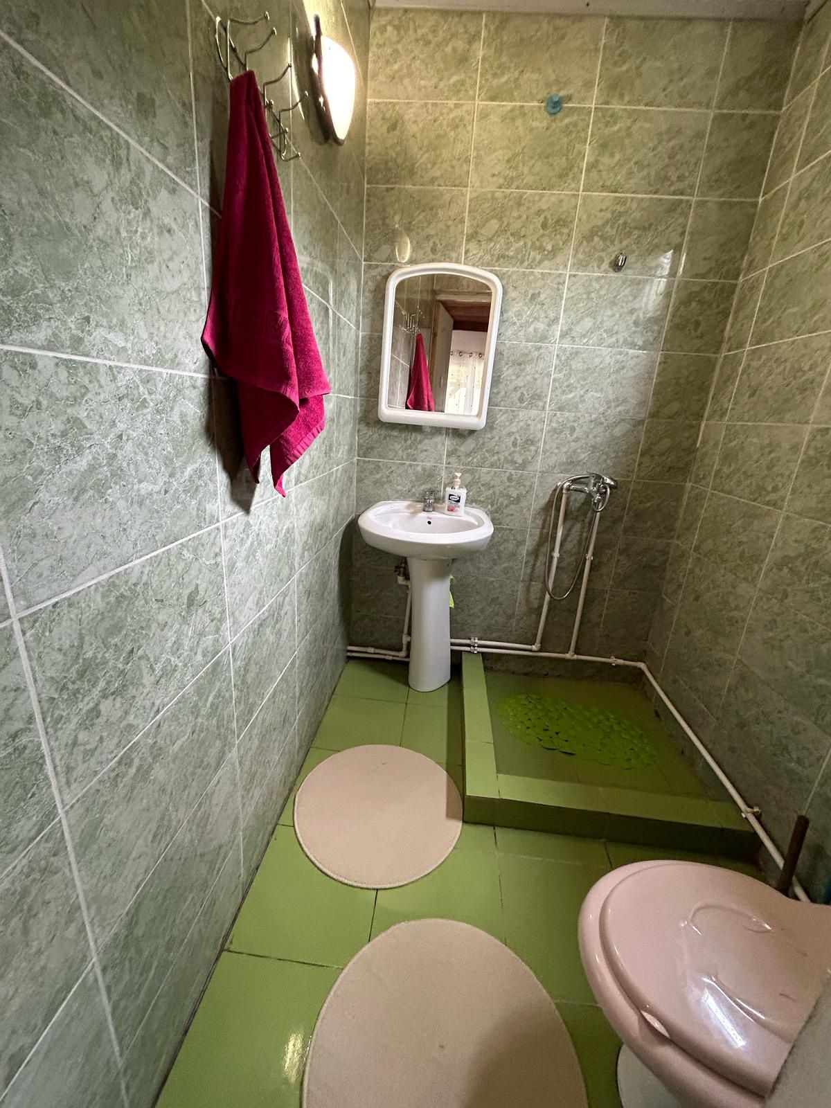 Închiriez Cabana in zona frumoasa.Posibilitate de Campare!