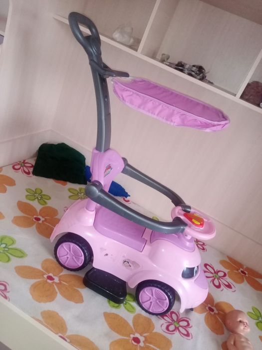 Срочно,продам машинку-толокар