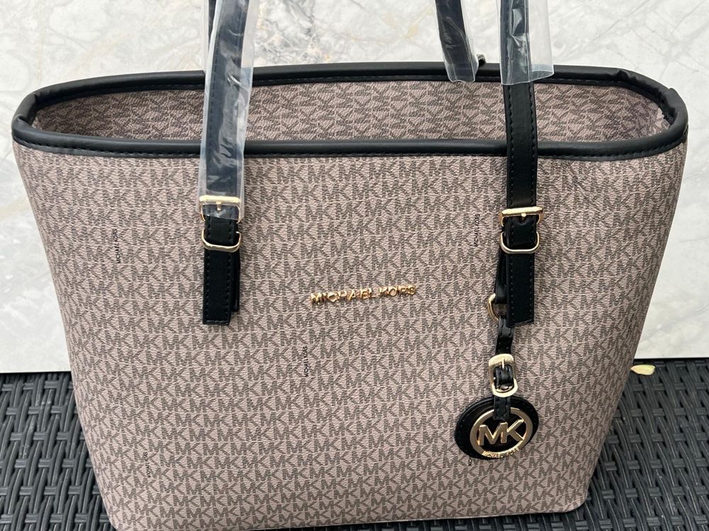 Geanta Michael Kors