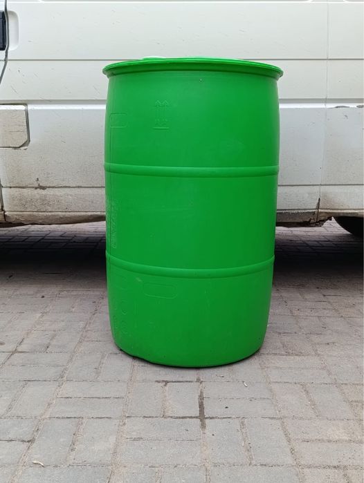 Продам Бочку 200л