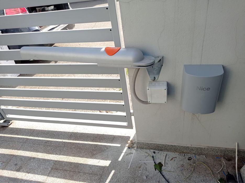 Montaj,Reparatii,Instalare automatizari porti