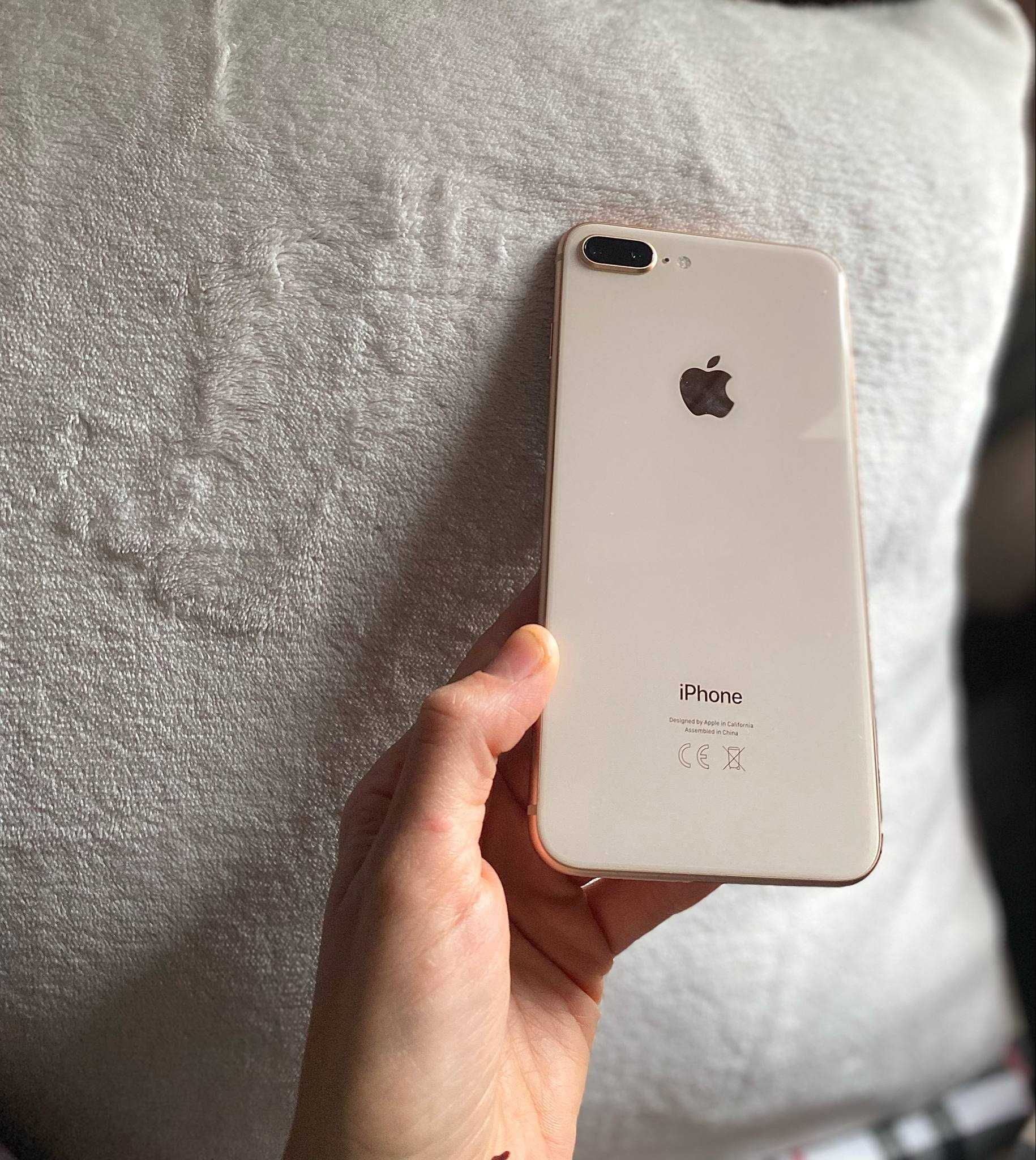 iPhone 8 Plus 128GB Rose Gold ПЕРФЕКТЕН