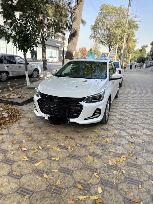 Onix primier 2 Turbo AT PLUS