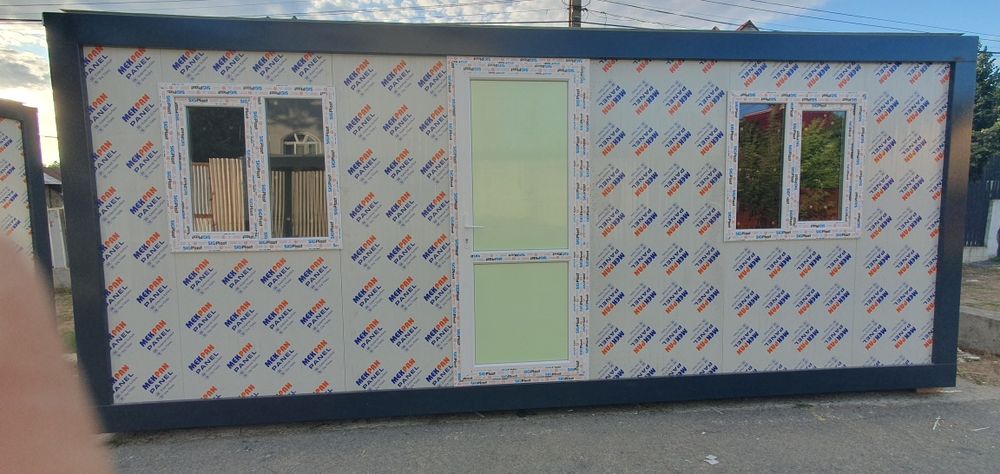 Producem containere modulare la comanda