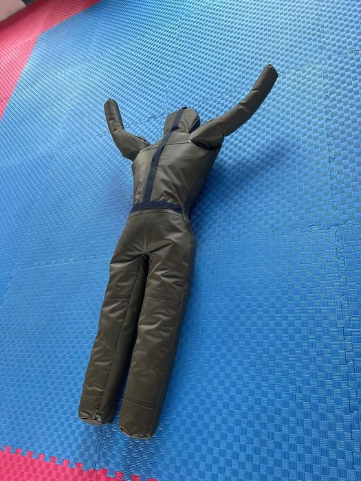 Manechin pentru sporturi de contact