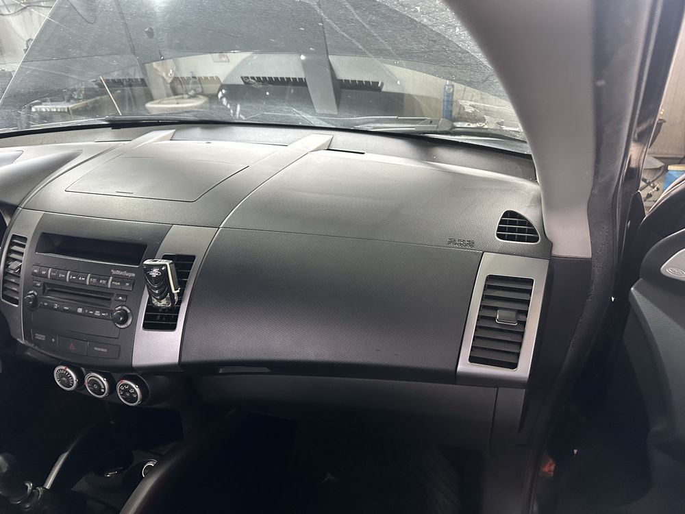 Табло за Митсубиши Аутлендър,Ситроен C-crosser,Peugeot 4007!