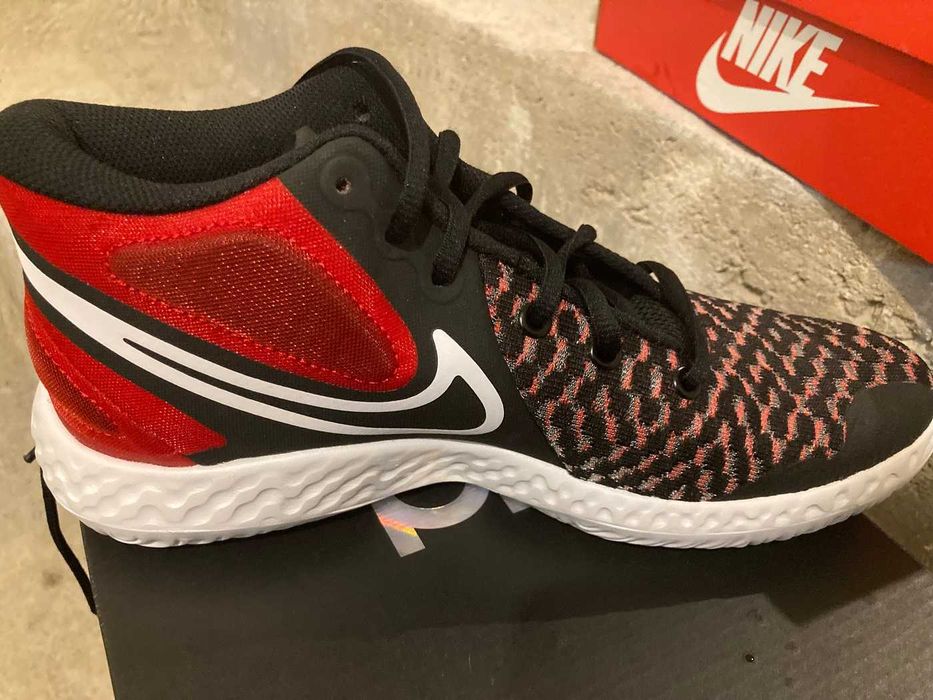 Маратонки NIKE нови внос от UK