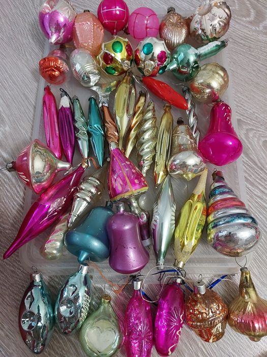 Ёлочные стеклянные  игрушки