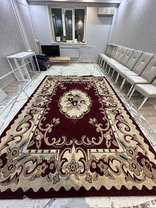 Продаю Б/У ковры за хорошую цену в связи с переездом